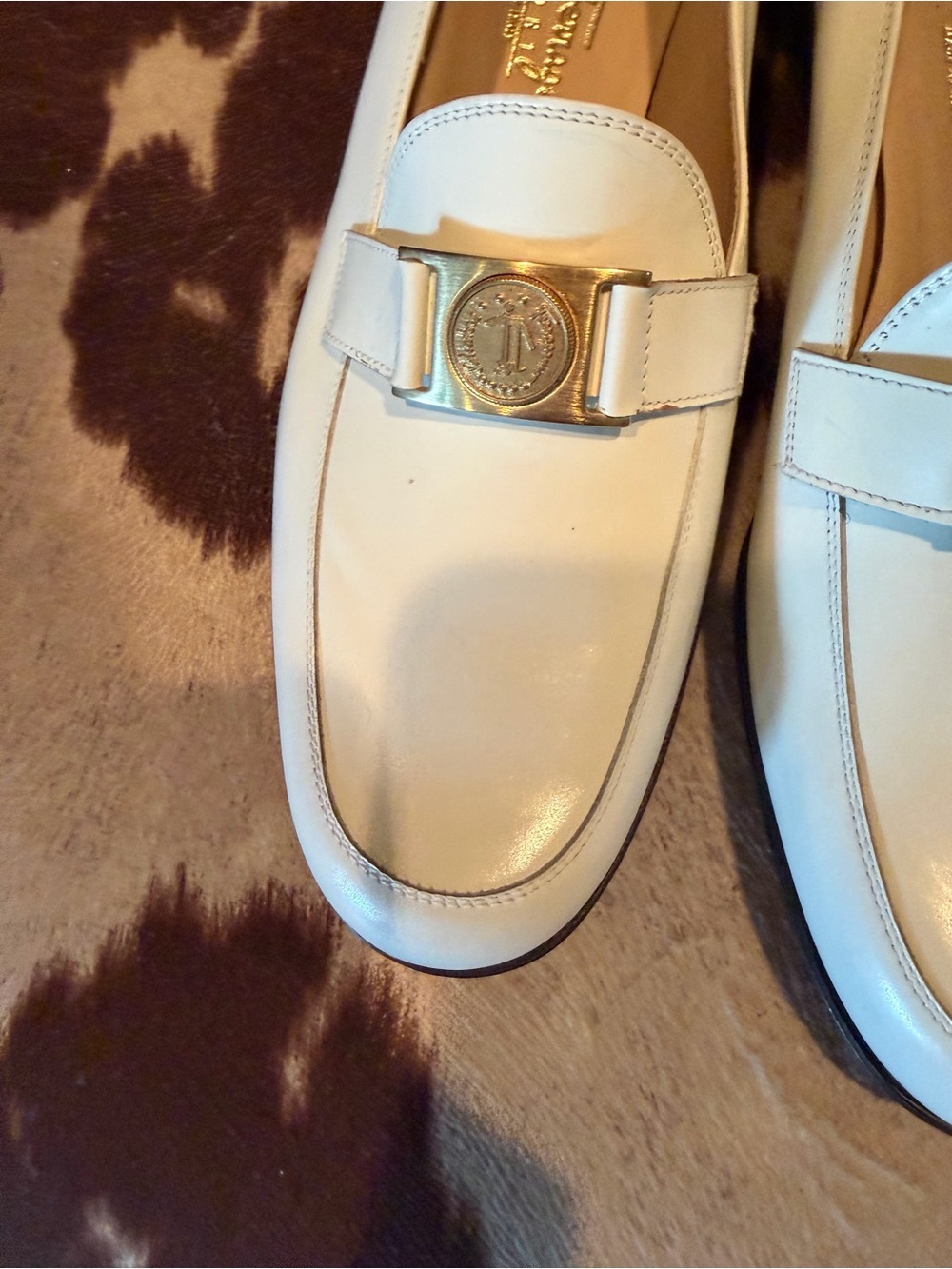 Salvatore Ferragamo White Leather Bit Loafers - Picture 6 of 7